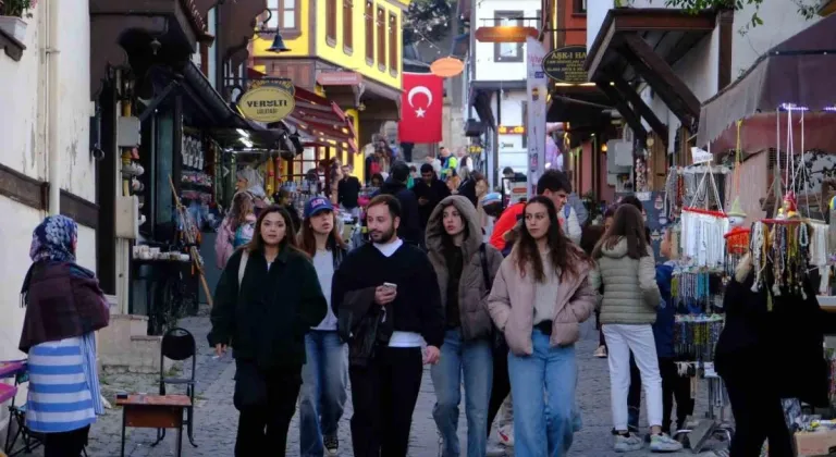 Yerli Turistler Odunpazarı’nda Yoğunluk Oluşturdu