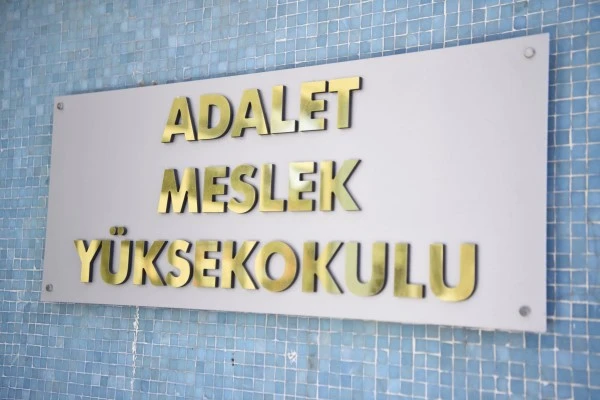 Adalet Meslek Yüksekokulu 