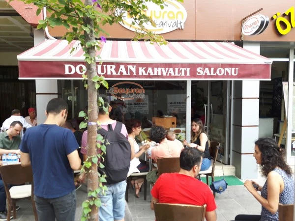 Doyuran Kahvaltı Salonu