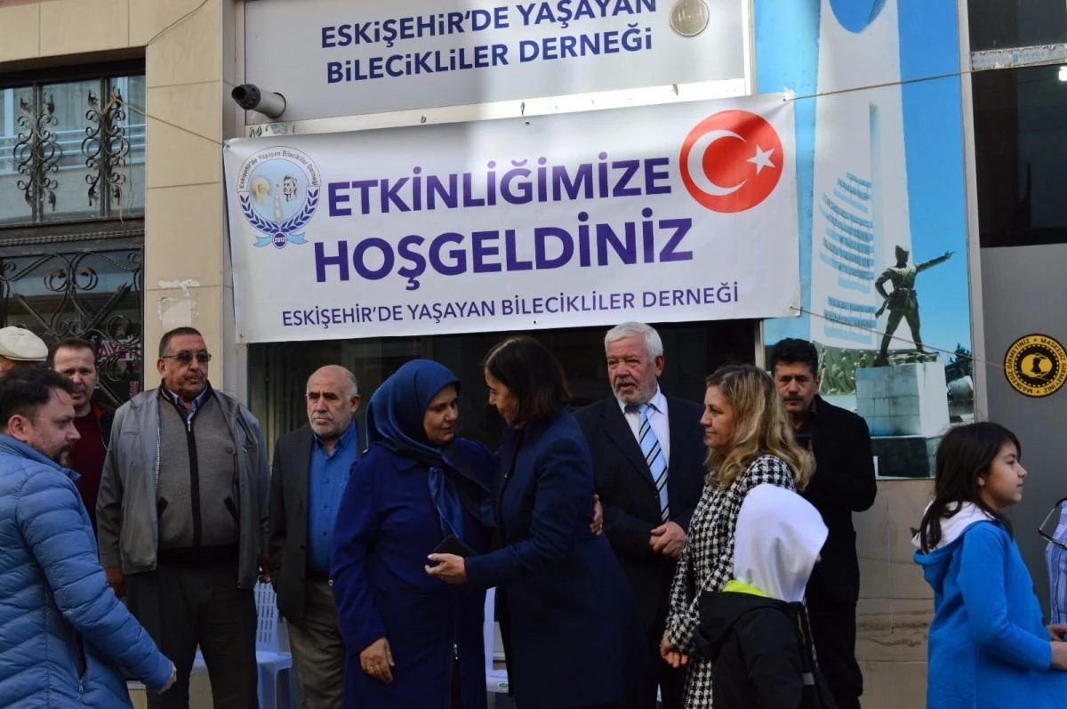 Eskişehir’de yaşayan Bileciklilerden ‘çiğ köfte’ etkinliği