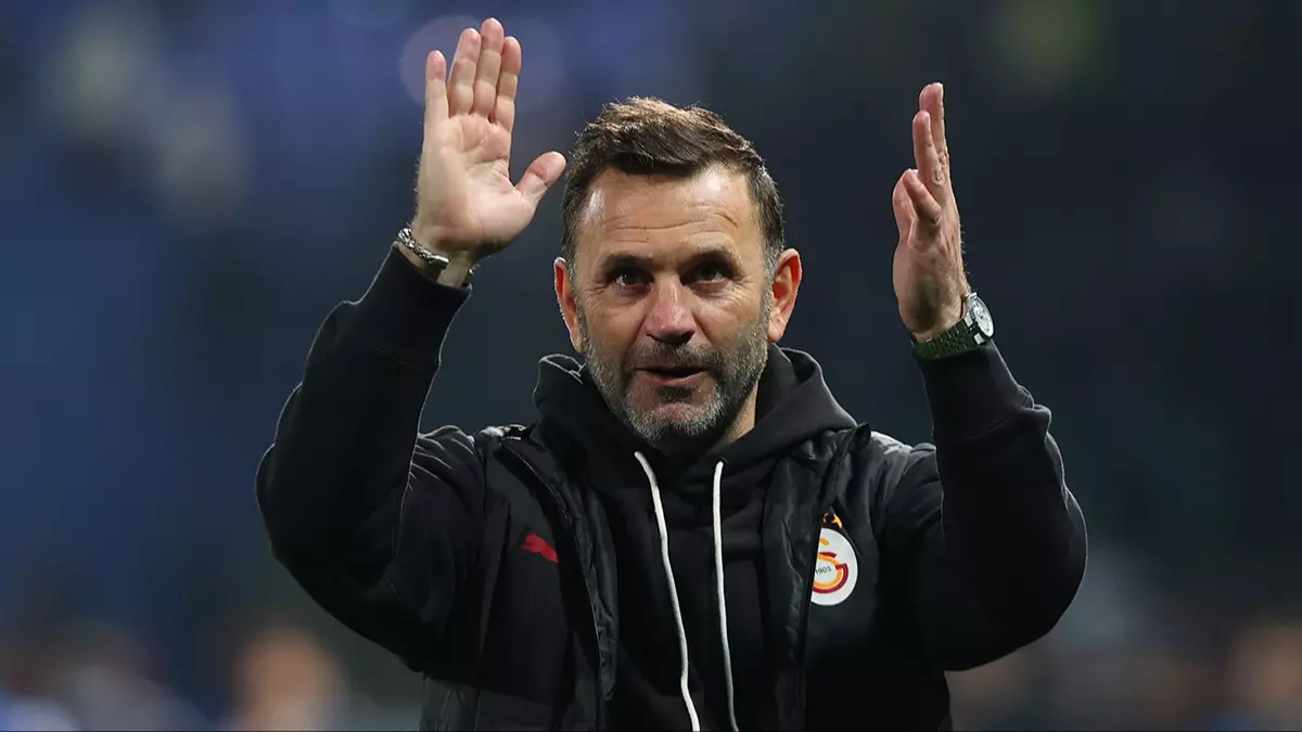 Galatasaray'da flaş ayrılık: Okan Buruk biletini kesti 2