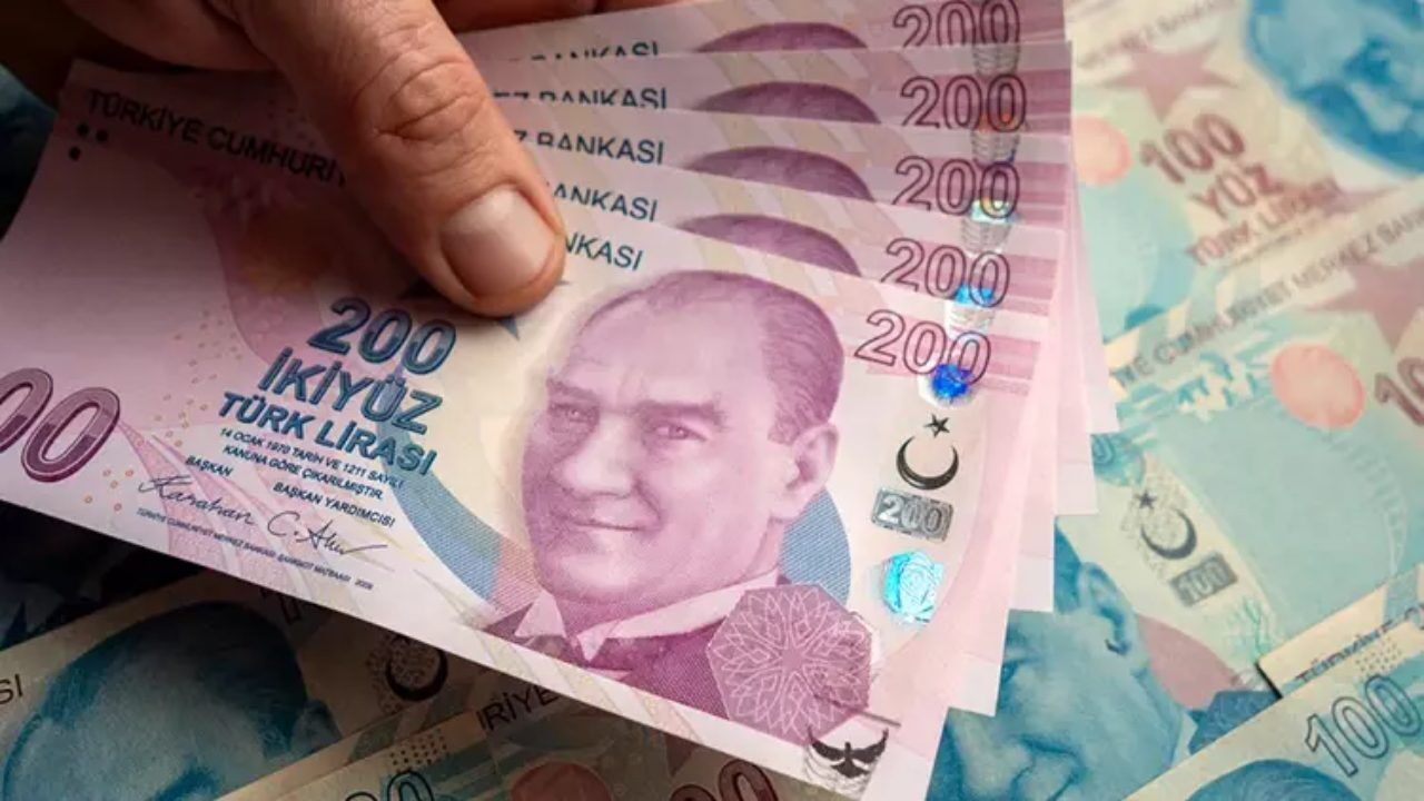 Piyasada sıkışıklık artınca swap yeniden sahada: Lira için yeni plan devrede 3