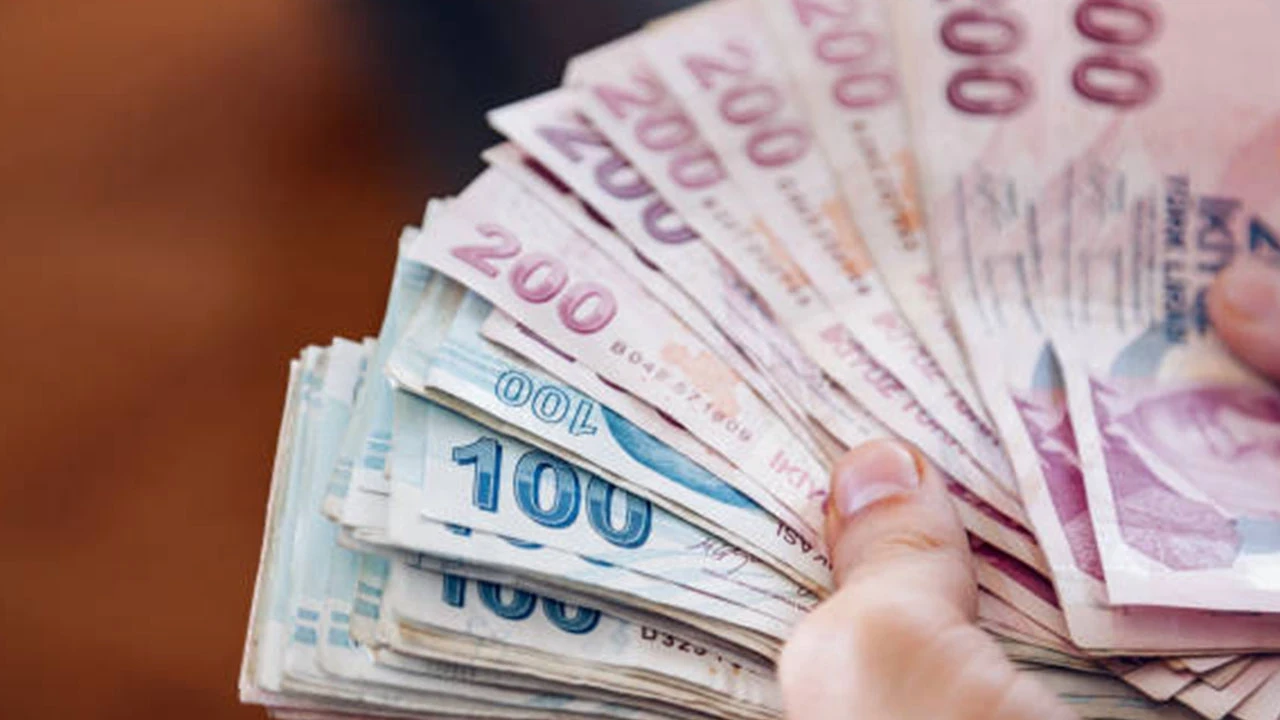 En düşük emekli maaşında fark ödemesi ne zaman yatacak? 3