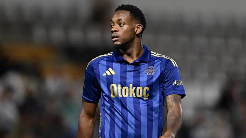Galatasaray Fenerbahçe'nin eski yıldızını transfer ediyor 4