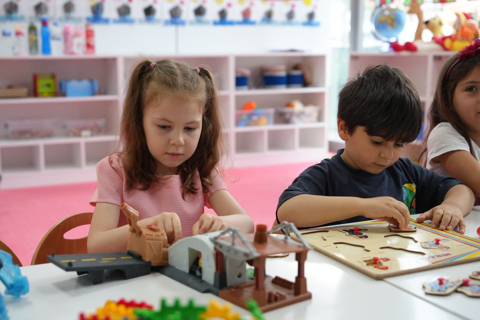 Başkan Ünlüce Esmek Yaz Okulu’nda Çocuklarla Buluştu (1)