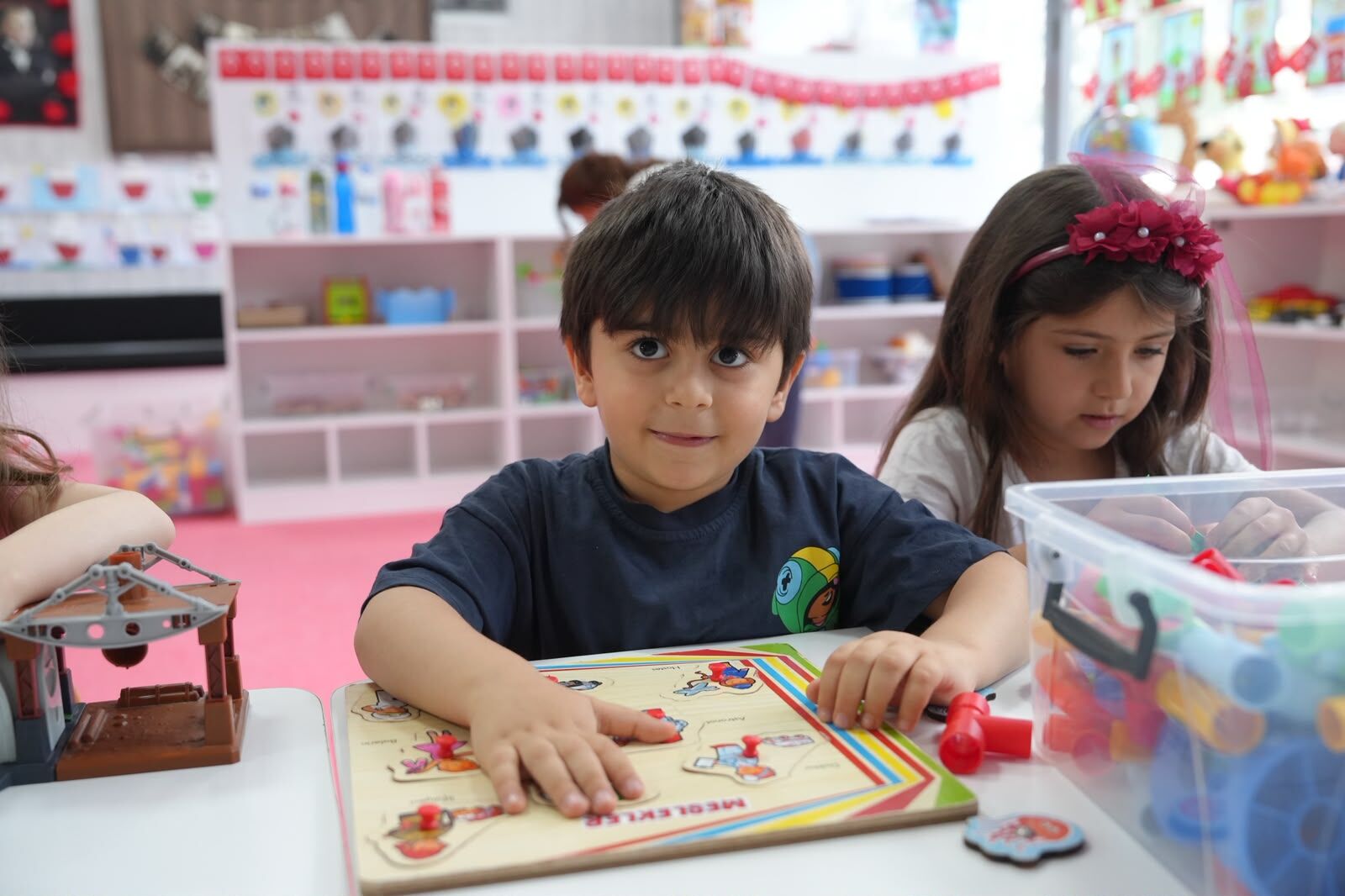 Başkan Ünlüce Esmek Yaz Okulu’nda Çocuklarla Buluştu (6)