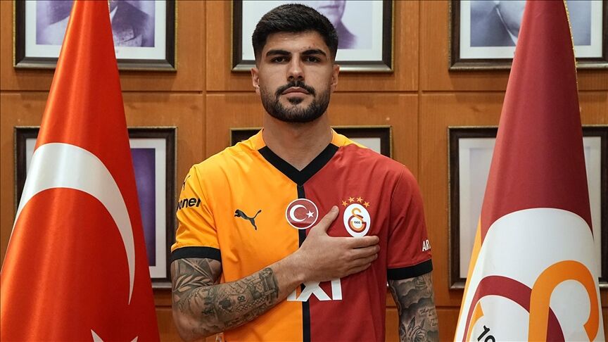 Galatasaray'da o isim takımdan ayrılıyor 1