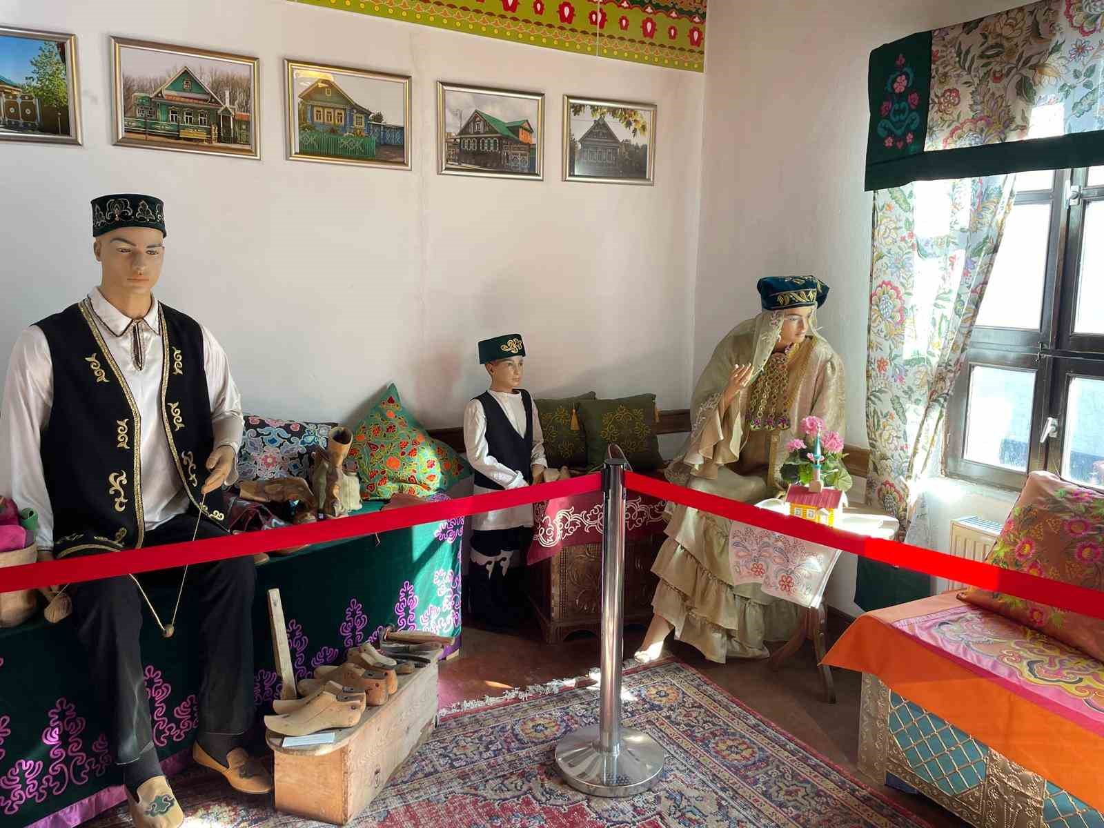kazan-tatarlari-tarihi-ve-kulturel-mirasi-gelecege-tasiyor