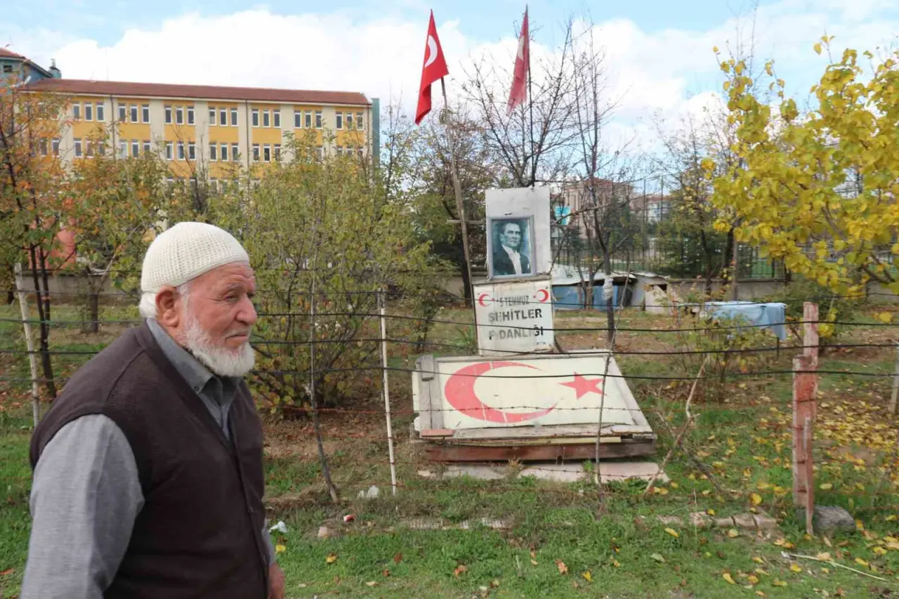 coplugu-15-temmuz-sehitleri-fidanligina-cevirdi