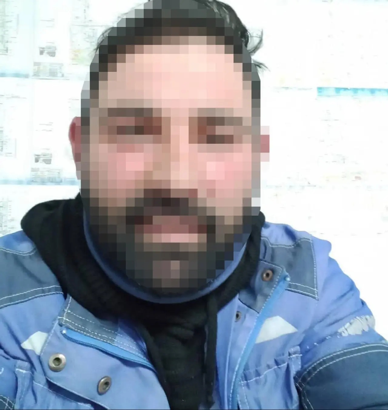 cocuklarina-kemerle-iskence-yapip-bir-de-cep-telefonuyla-kayit-altina-aldi