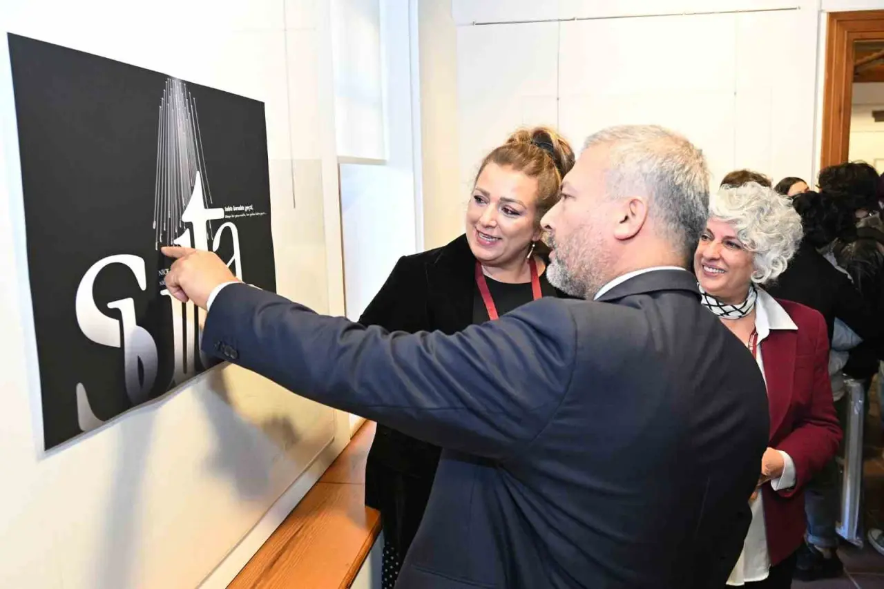 yunus-emre-sergisi-ziyaretcilere-kapilarini-acti