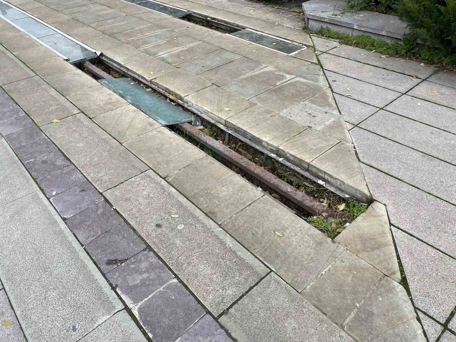 bakimsiz-kalan-hatboyu-her-gecen-gun-daha-da-yipraniyor