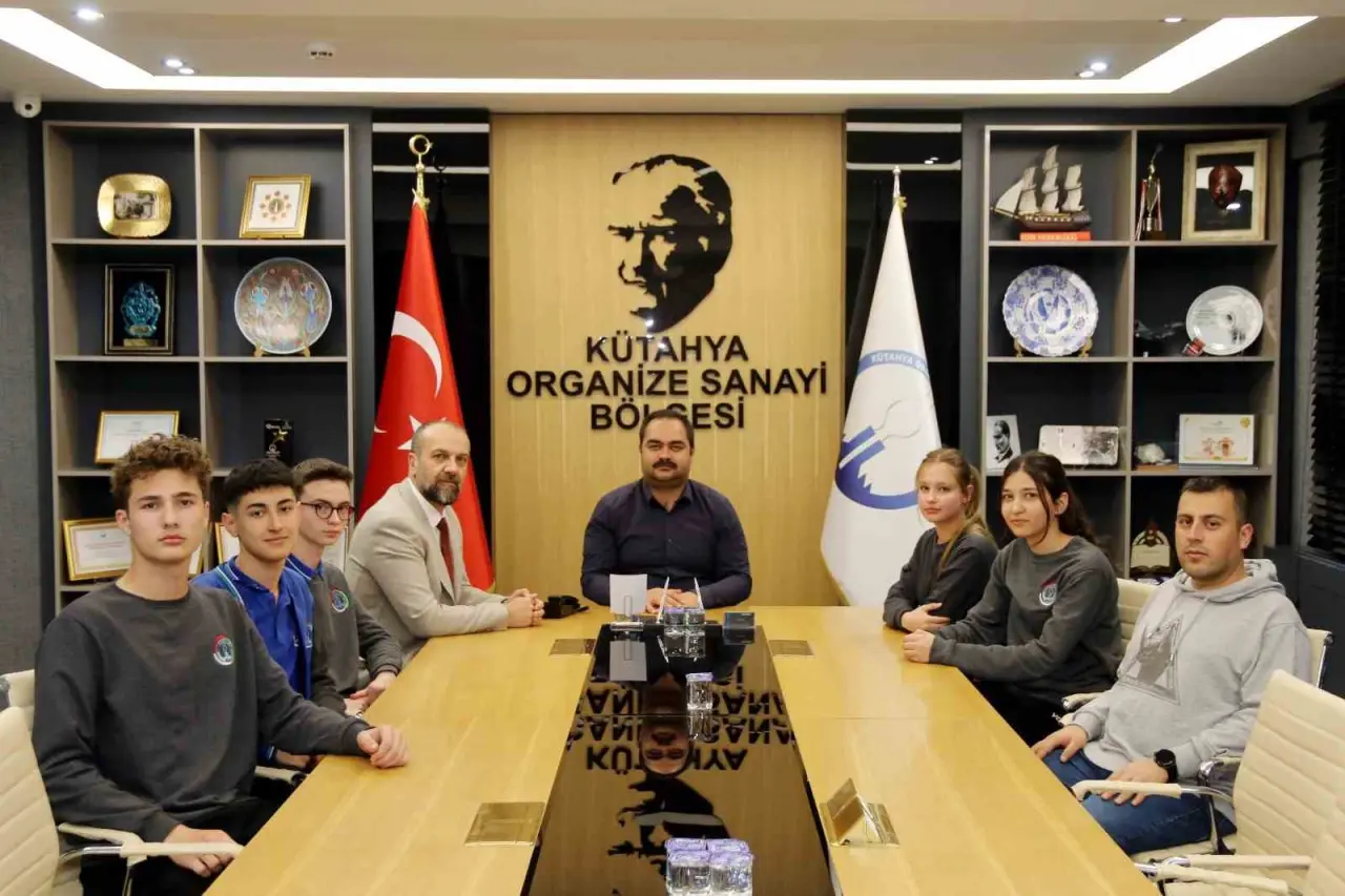 dunya-muhendisler-gununde-kutahya-osbye-anlamli-ziyaret