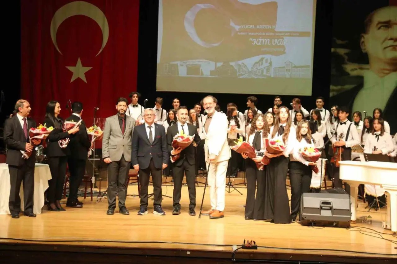 kutahyada-kim-var-sanat-etkinligi-ilgi-gordu