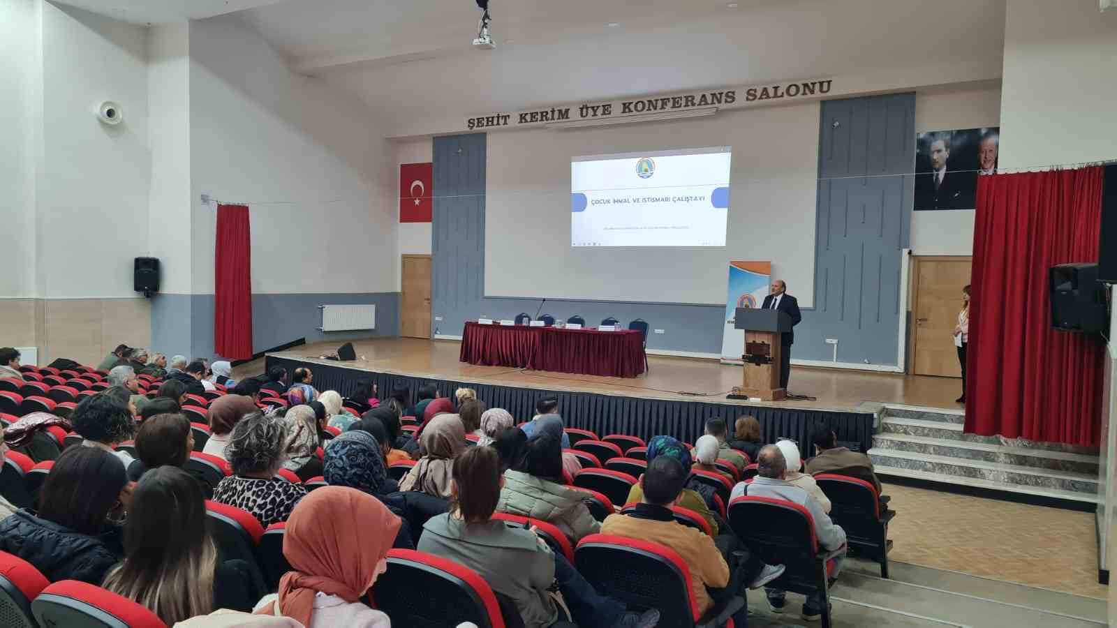cocuk-ihmal-ve-istismari-calistayi-gerceklestirildi