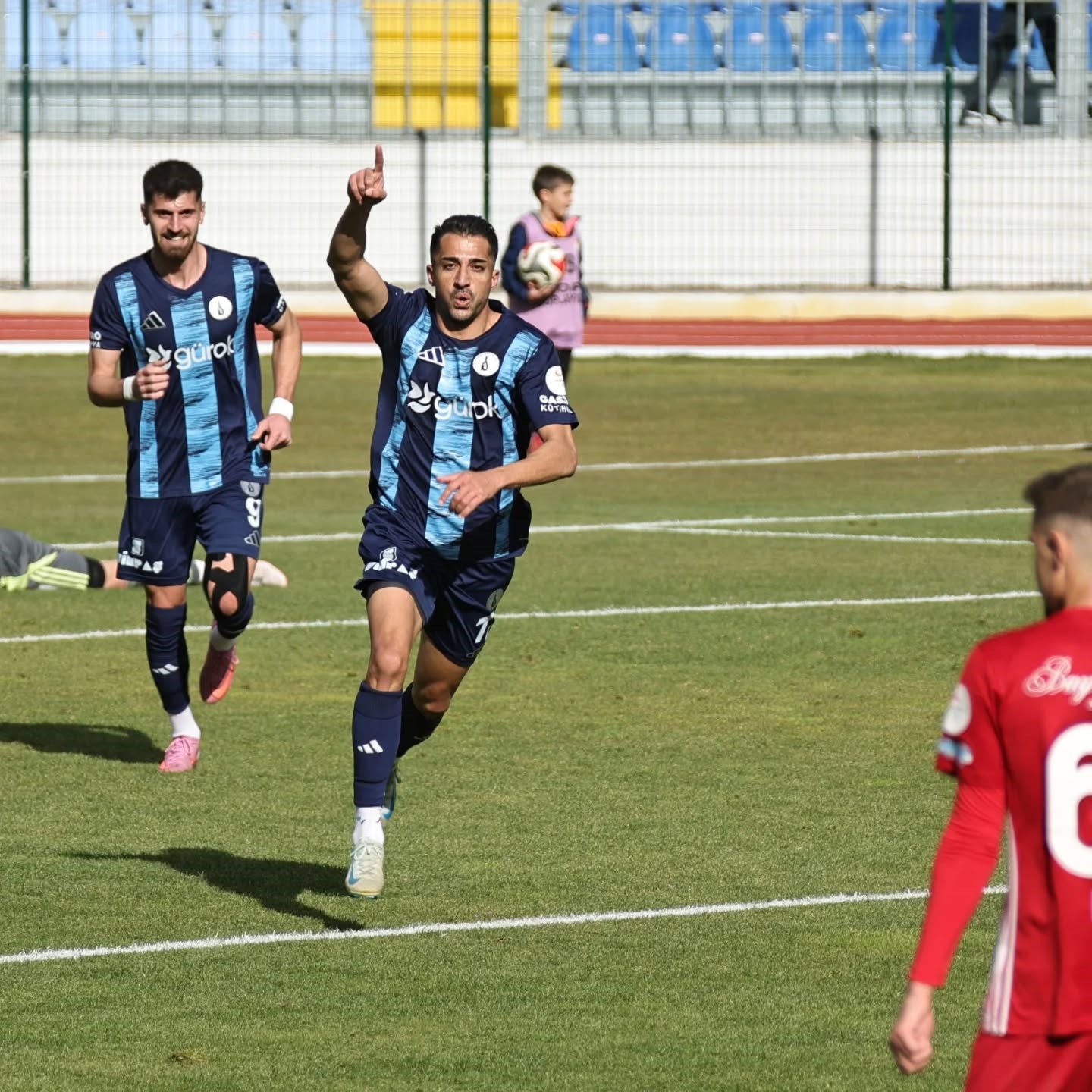 kutahyaspordan-3-gollu-galibiyet