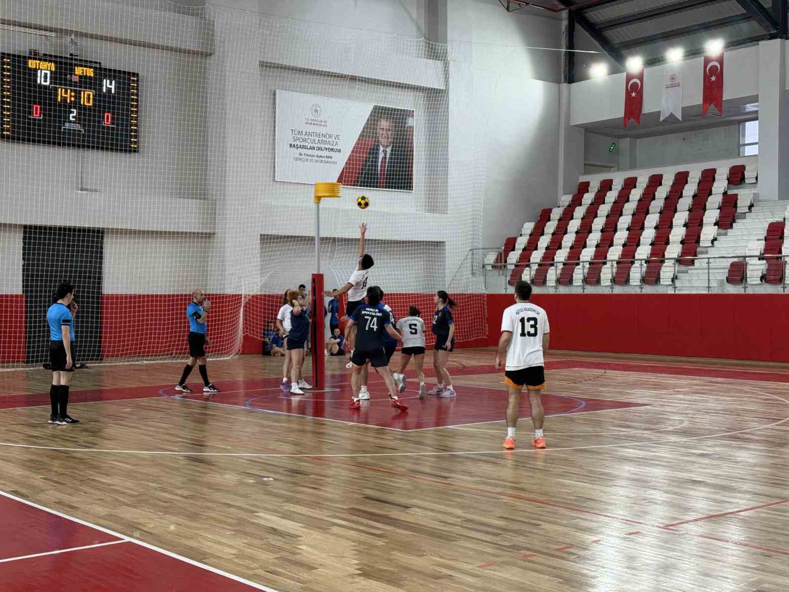 turkiye-korfbol-super-ligi-musabakalari-kutahyada-basladi