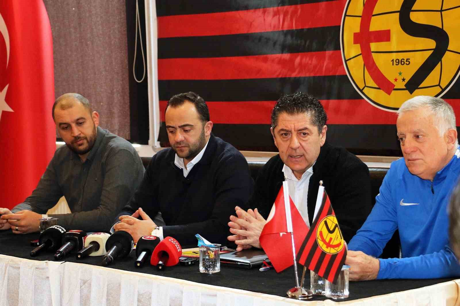 eskisehirsporun-yeni-teknik-direktoru-umit-metin-yildiz-oldu