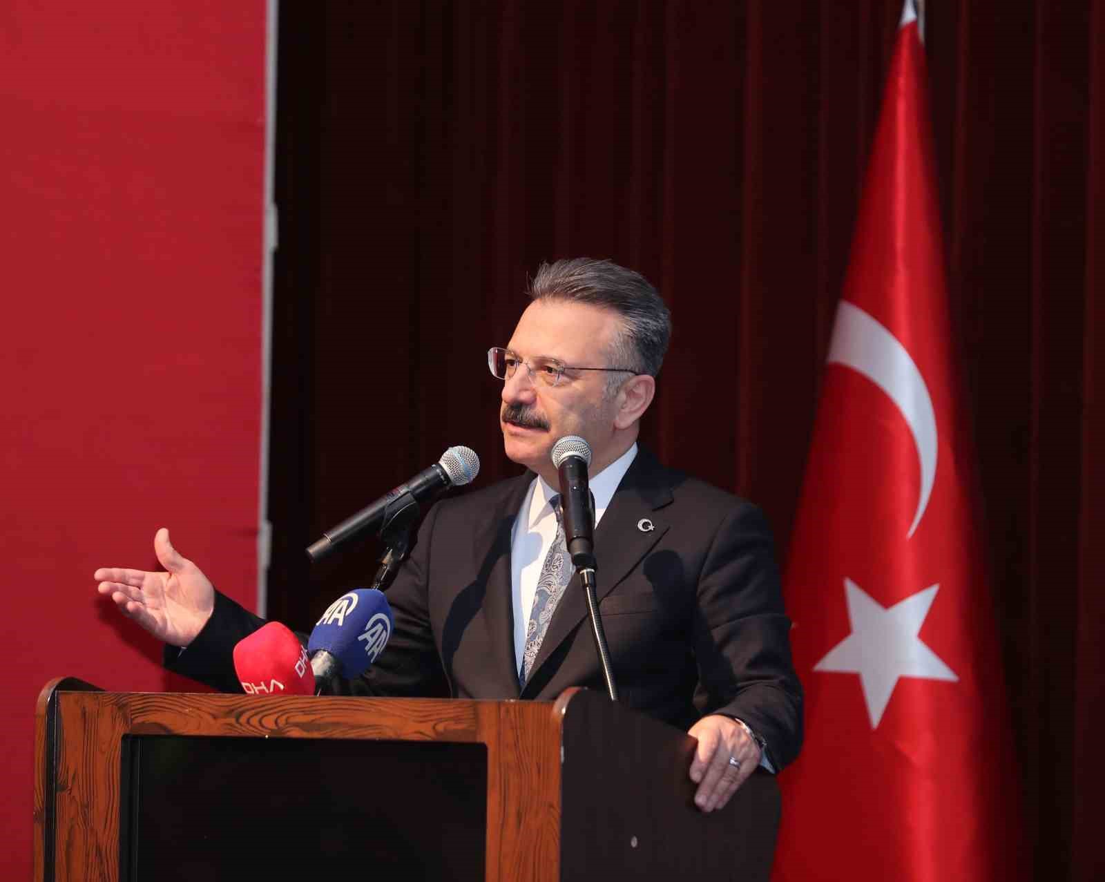 vali-aksoy-kamu-basdenetcisi-akarcanin-duzenledigi-programa-ev-sahipligi-yapti
