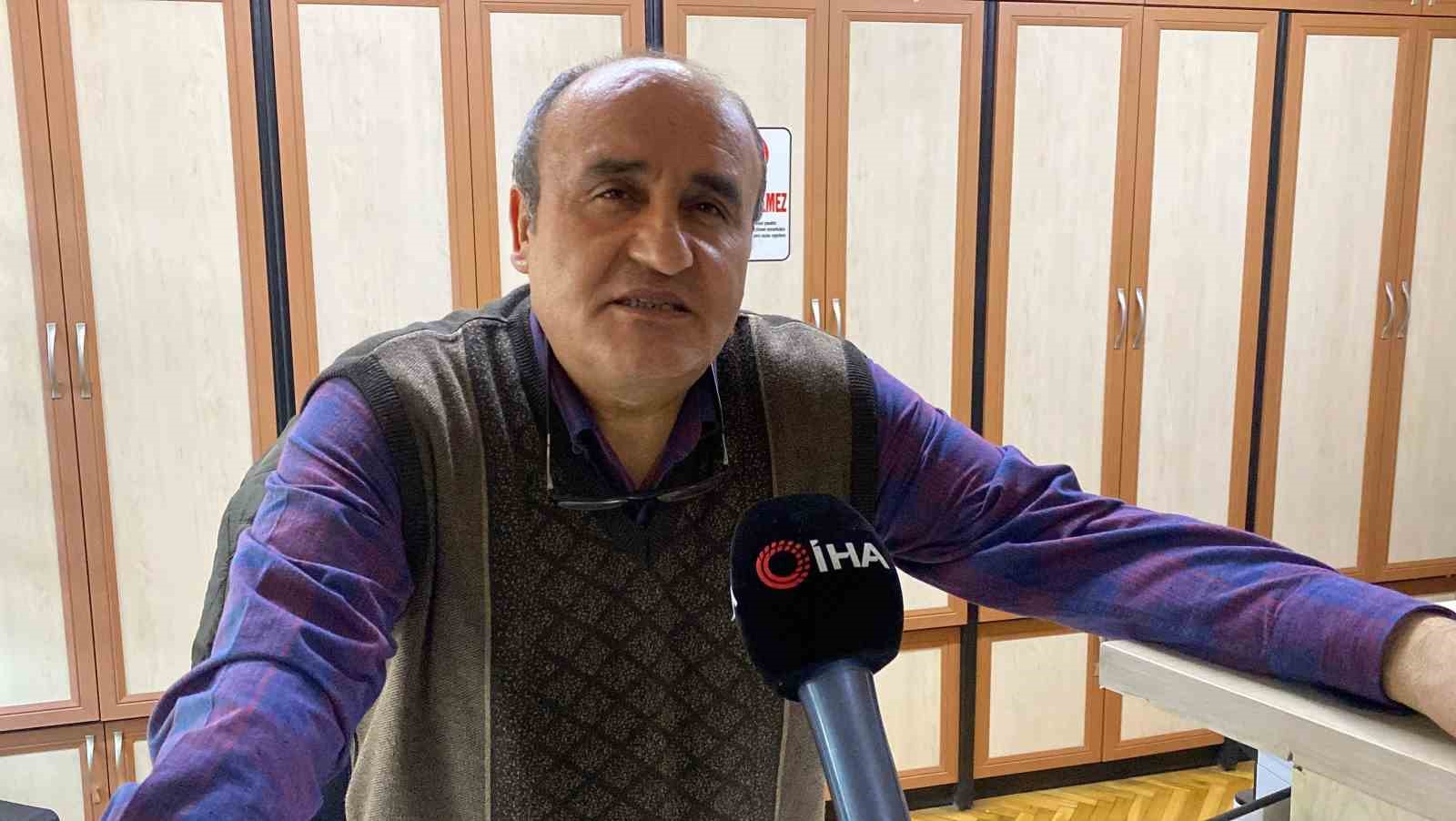 vatandaslar-surekli-asansorun-tonaj-sinirini-asinca-bina-sakinleri-her-yere-uyari-asti