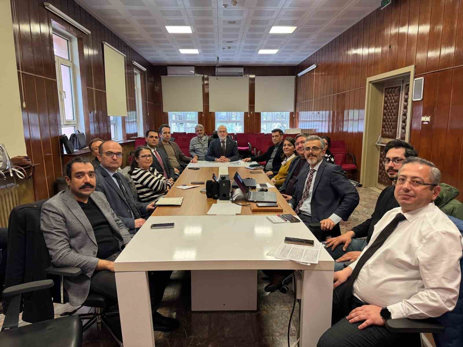 eskisehir-il-saglik-mudurlugunde-degerlendirme-toplantisi-yapildi