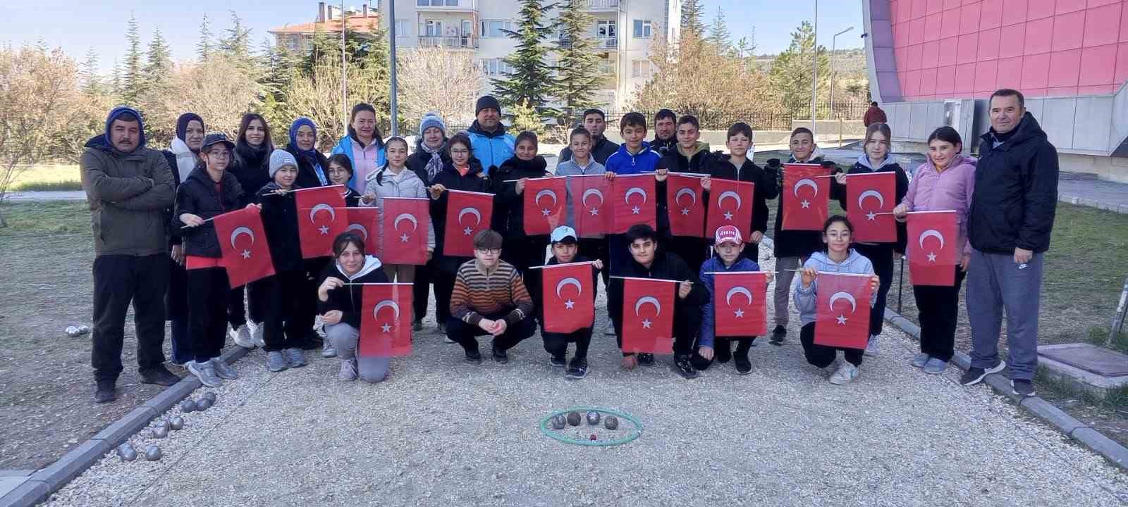 eskisehirde-23-nisan-bocce-turnuvasi-sona-erdi