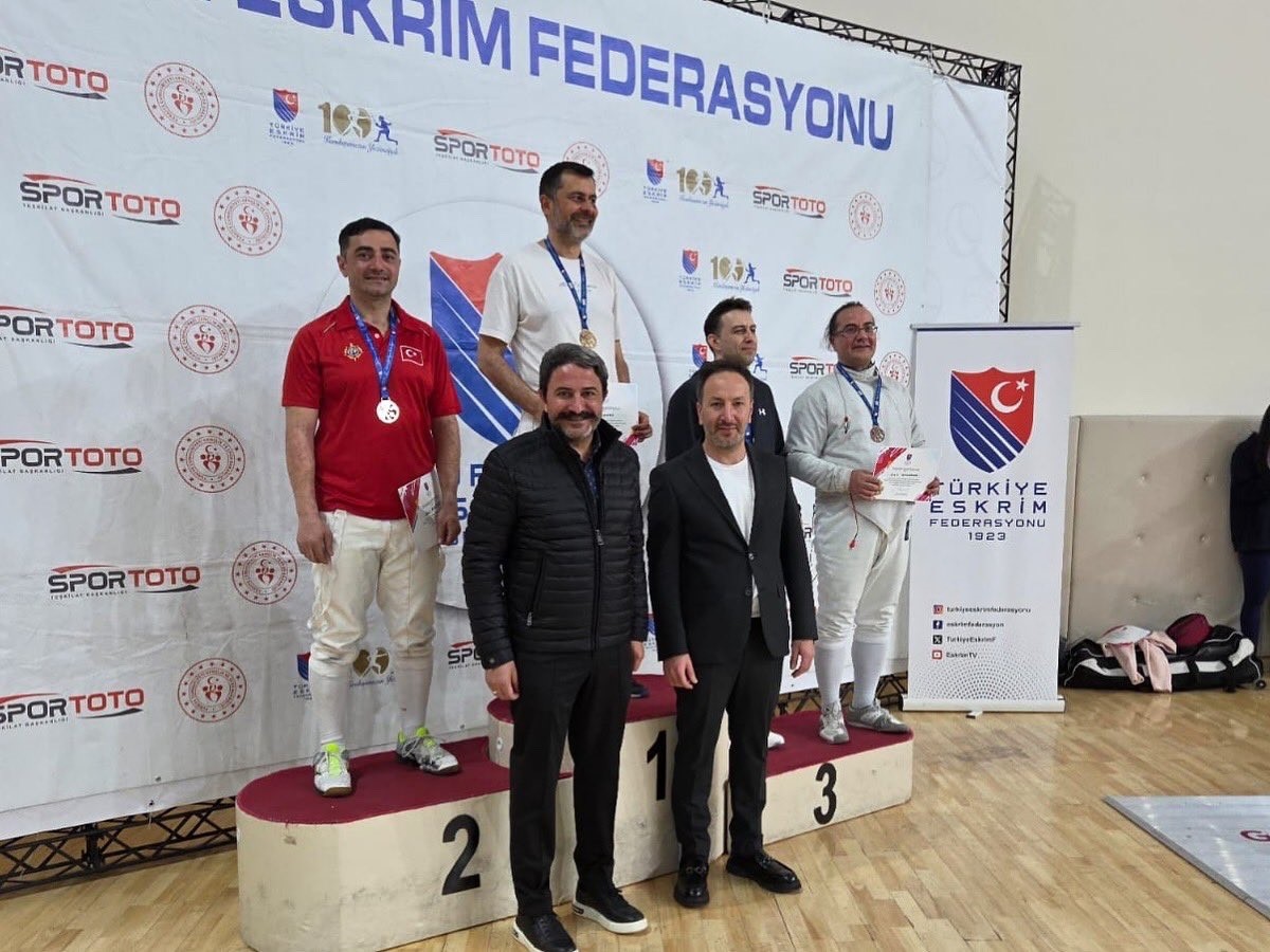 eskisehirde-veteranlar-v1-erkekler-epe-turkiye-sampiyonasi-odulleri-dagitildi