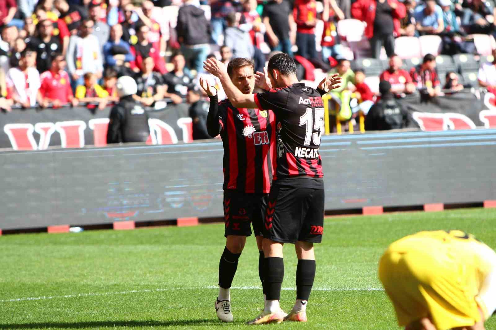 eskisehirspor-2-eylul-skyi-2-0la-gecti