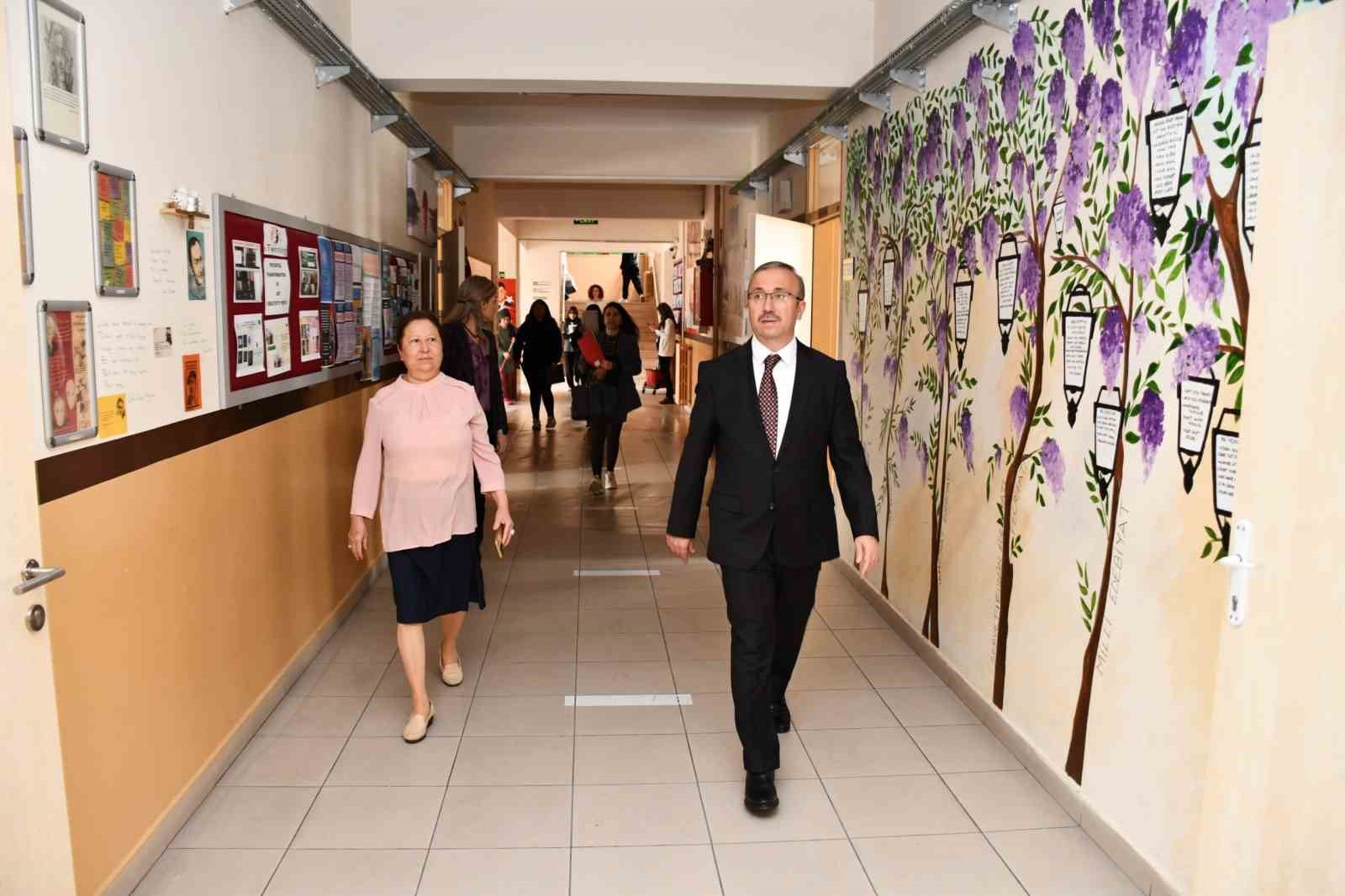 il-milli-egitim-muduru-sinan-aydin-okul-ziyaretlerini-surduruyor