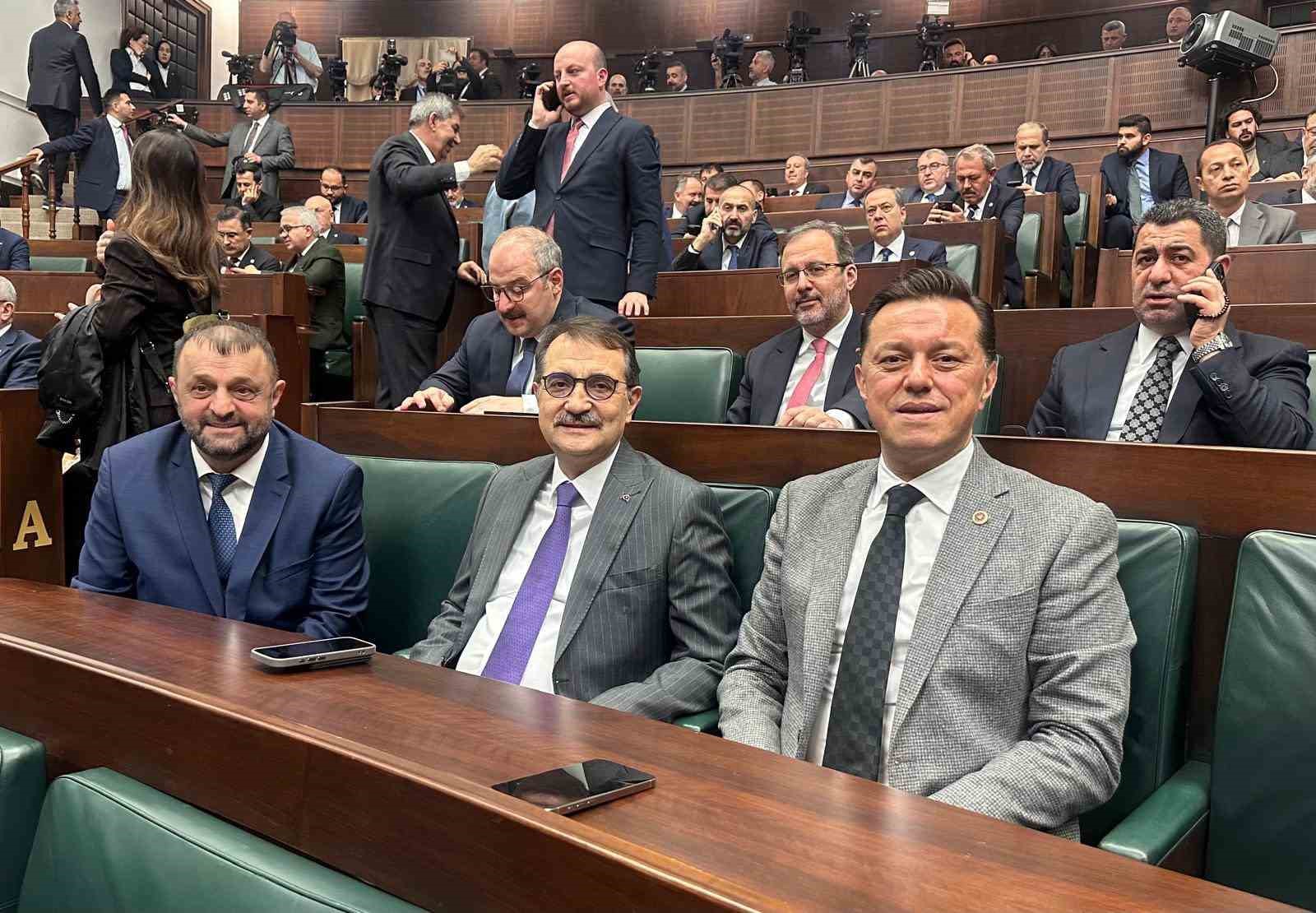 tbmmde-ak-parti-grup-toplantisi-gerceklestirildi