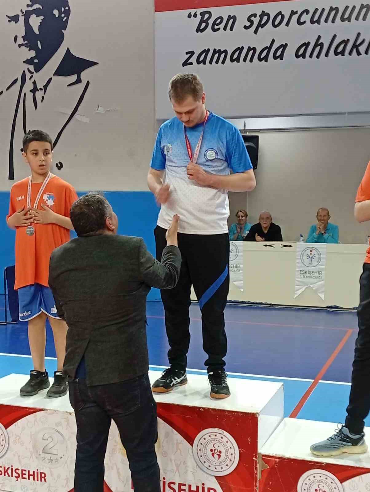 buyuksehirin-sporculari-turkiye-sampiyonasina-katilacak
