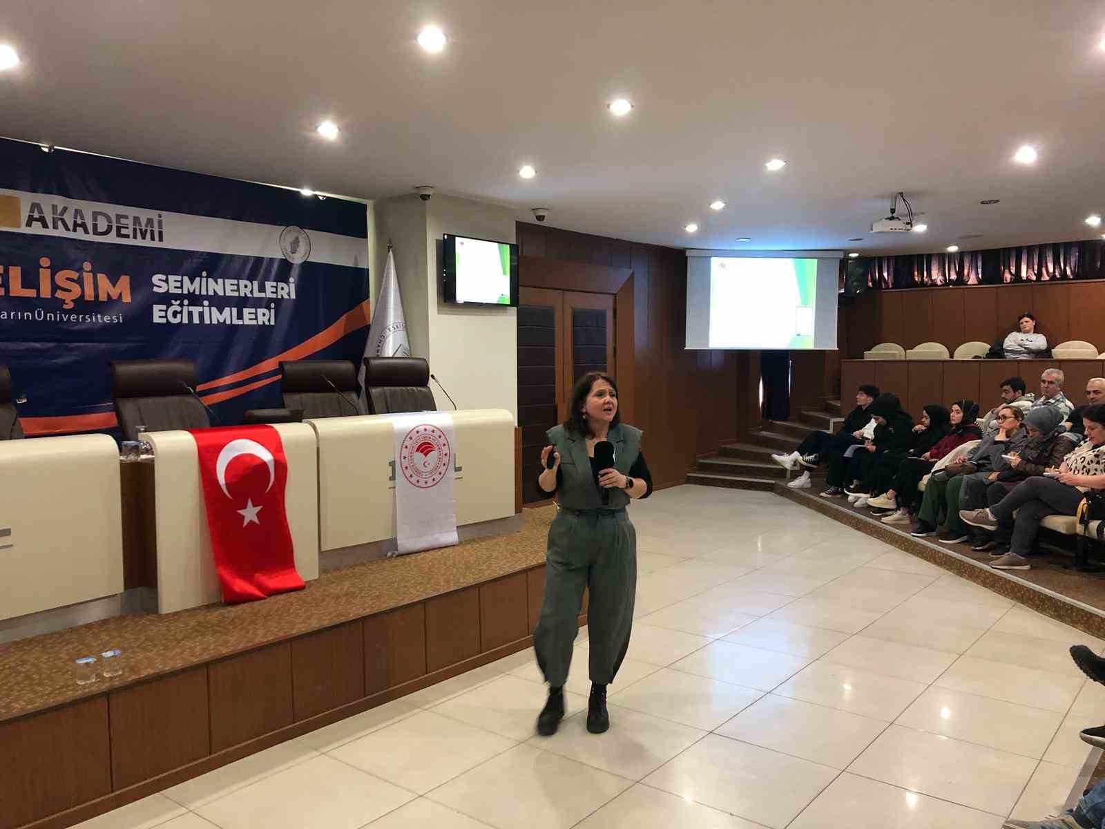 ekmek-uretiminde-gorevli-personele-egitim-gerceklestirildi