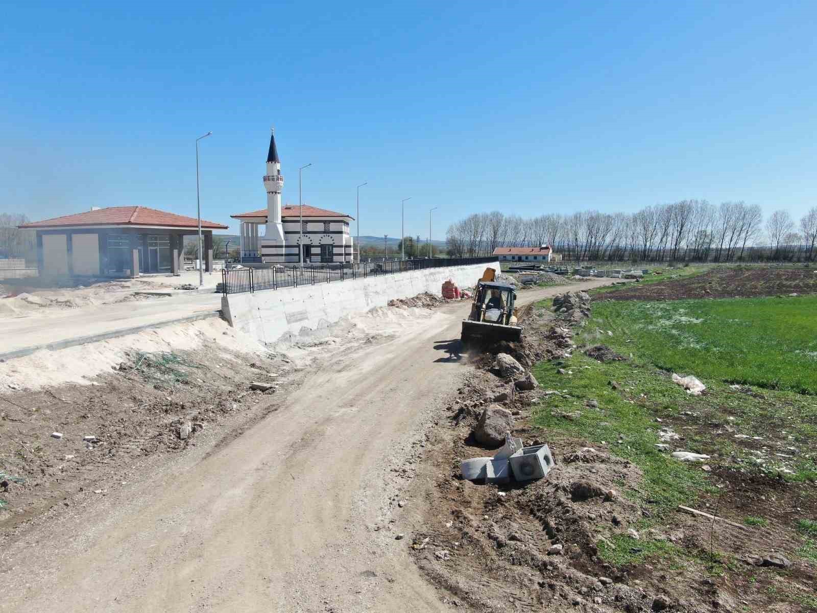 inonu-ilcesinde-yol-calismalari-basladi