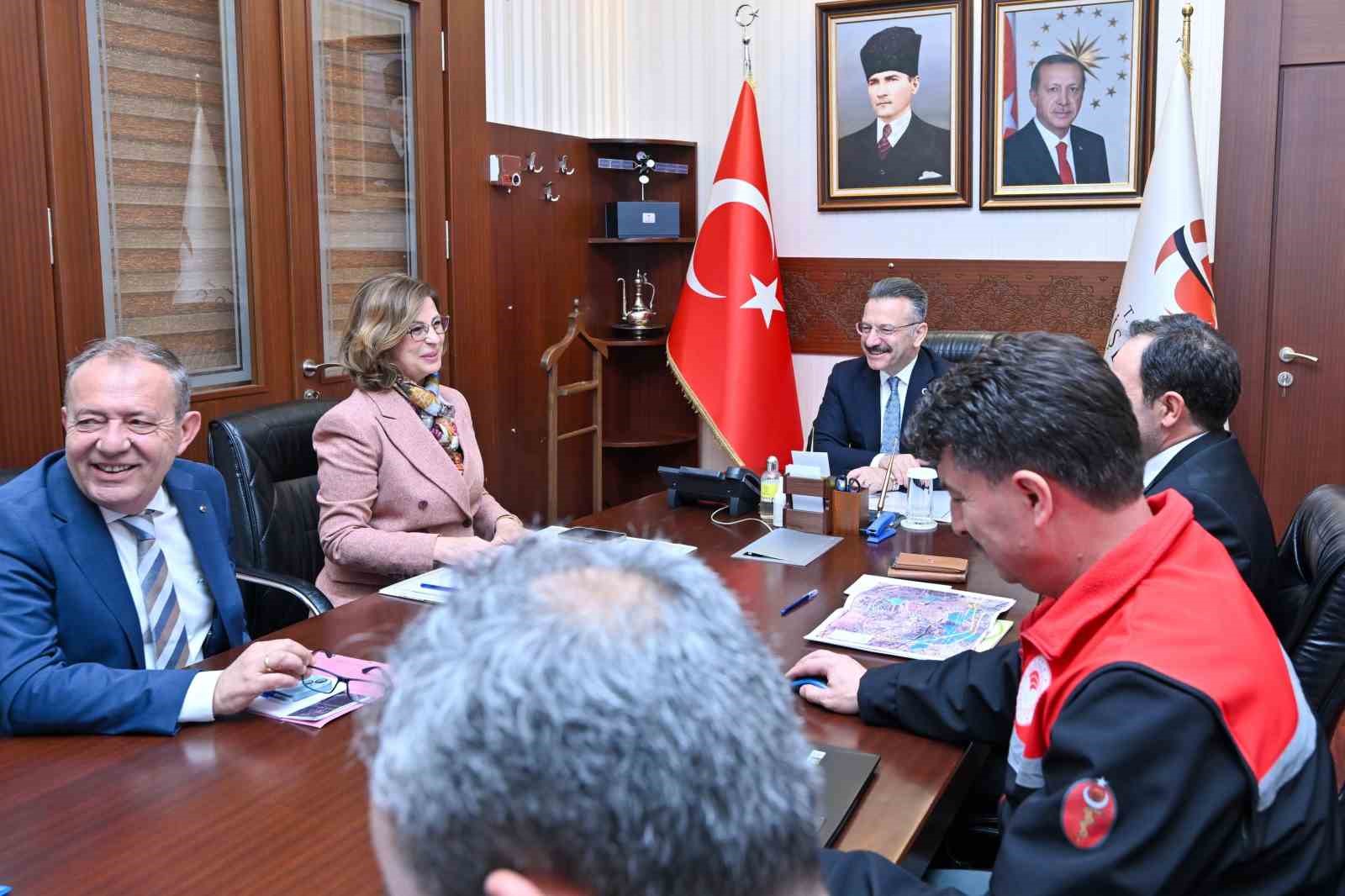 kusak-yollar-projesi-ile-ilgili-degerlendirme-toplantisi-duzenlendi