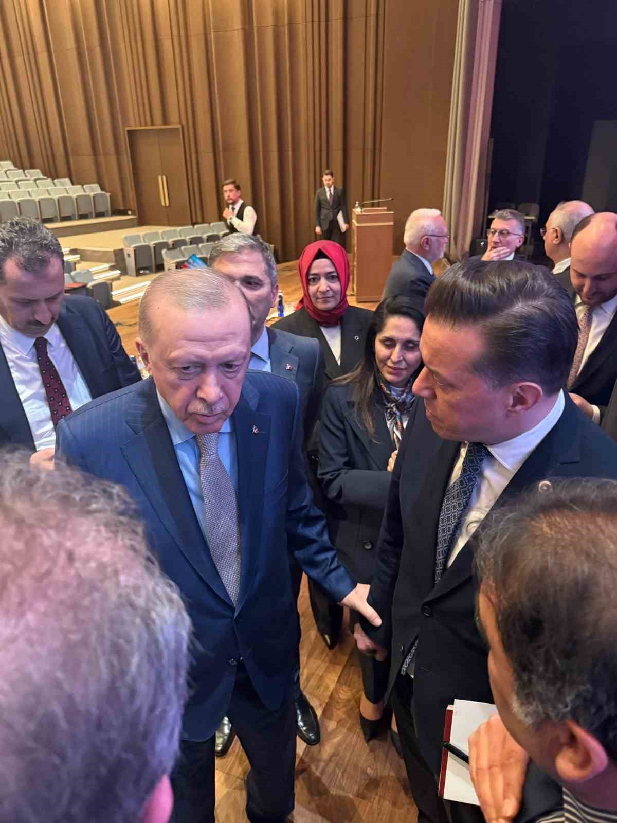 milletvekili-hatipoglu-ak-parti-mkyk-toplantisina-katildi