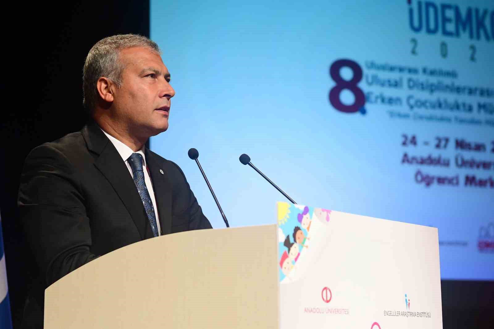 udemko-2025-anadolu-universitesi-ev-sahipliginde-basladi