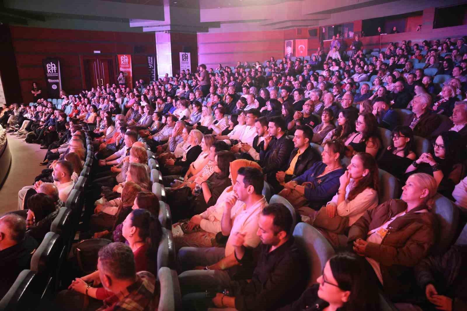 eskisehir-bagimsiz-kisa-film-festivalinde-gorkemli-final