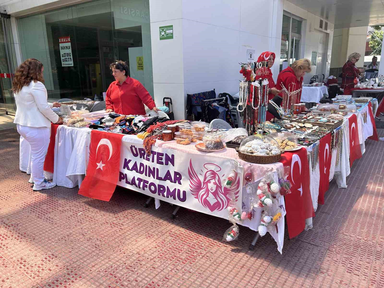 kadinlarin-urettigi-el-emegi-urunler-ev-ekonomisine-katki-sagliyor