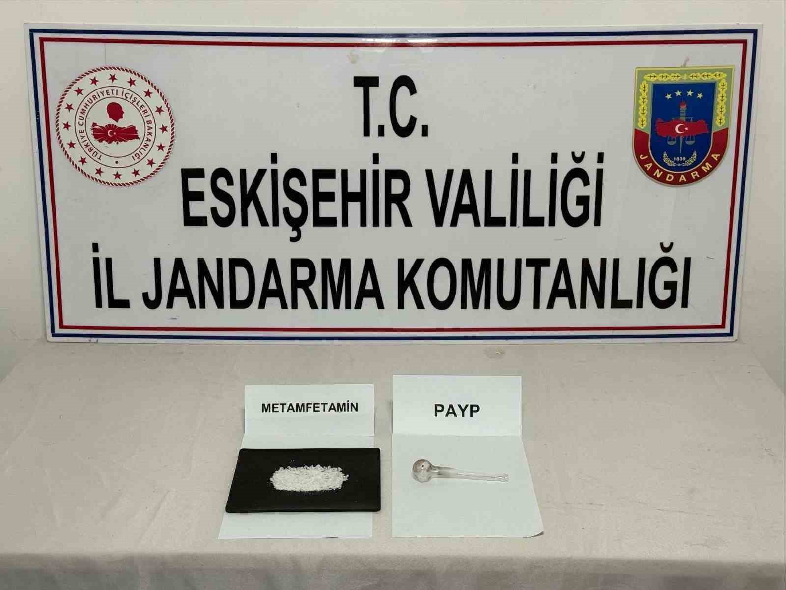 uyusturucu-tasiyan-sahis-yakalandi