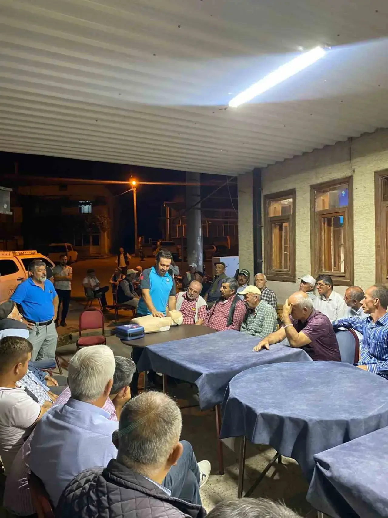 ilk-yardim-eden-sen-ol-projesi-balcikhisarda-basladi
