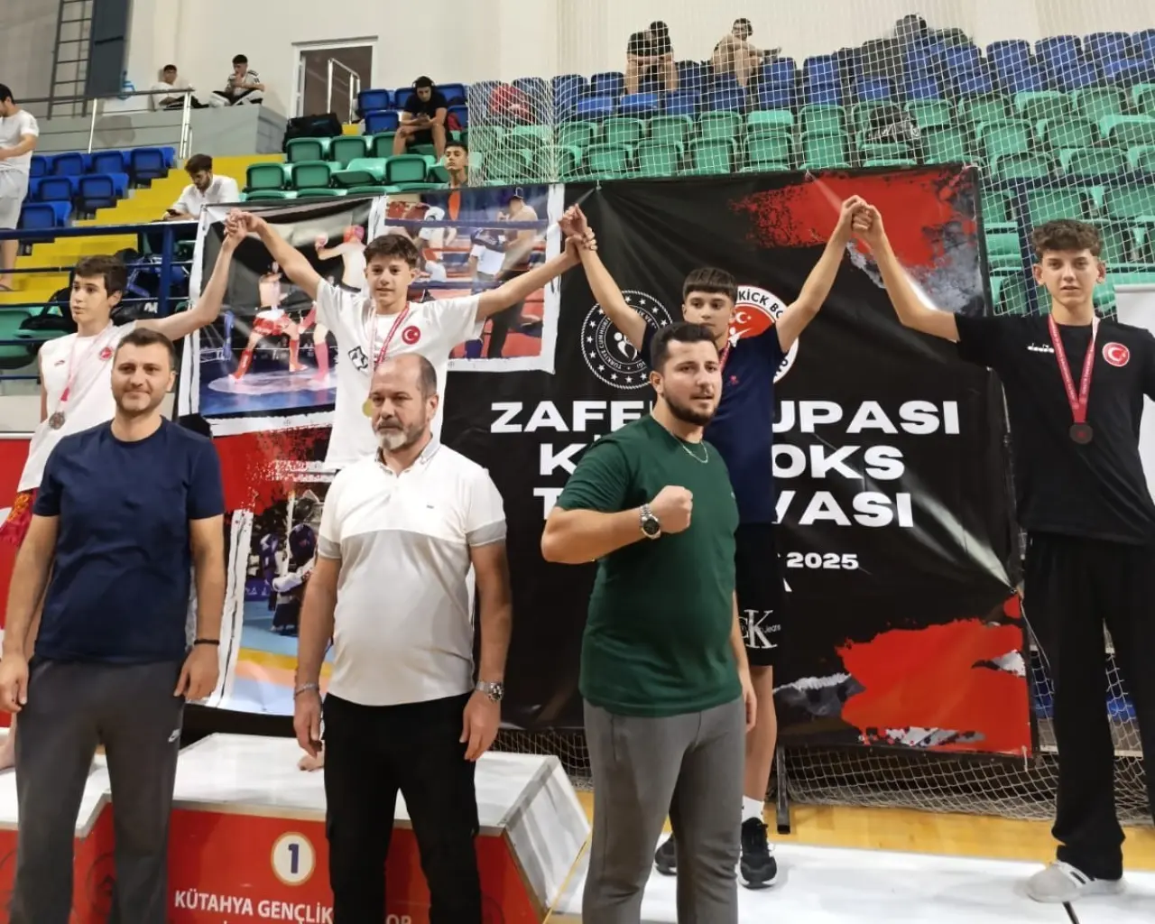 eskisehirli-sporcudan-zafer-kupasinda-onemli-basari