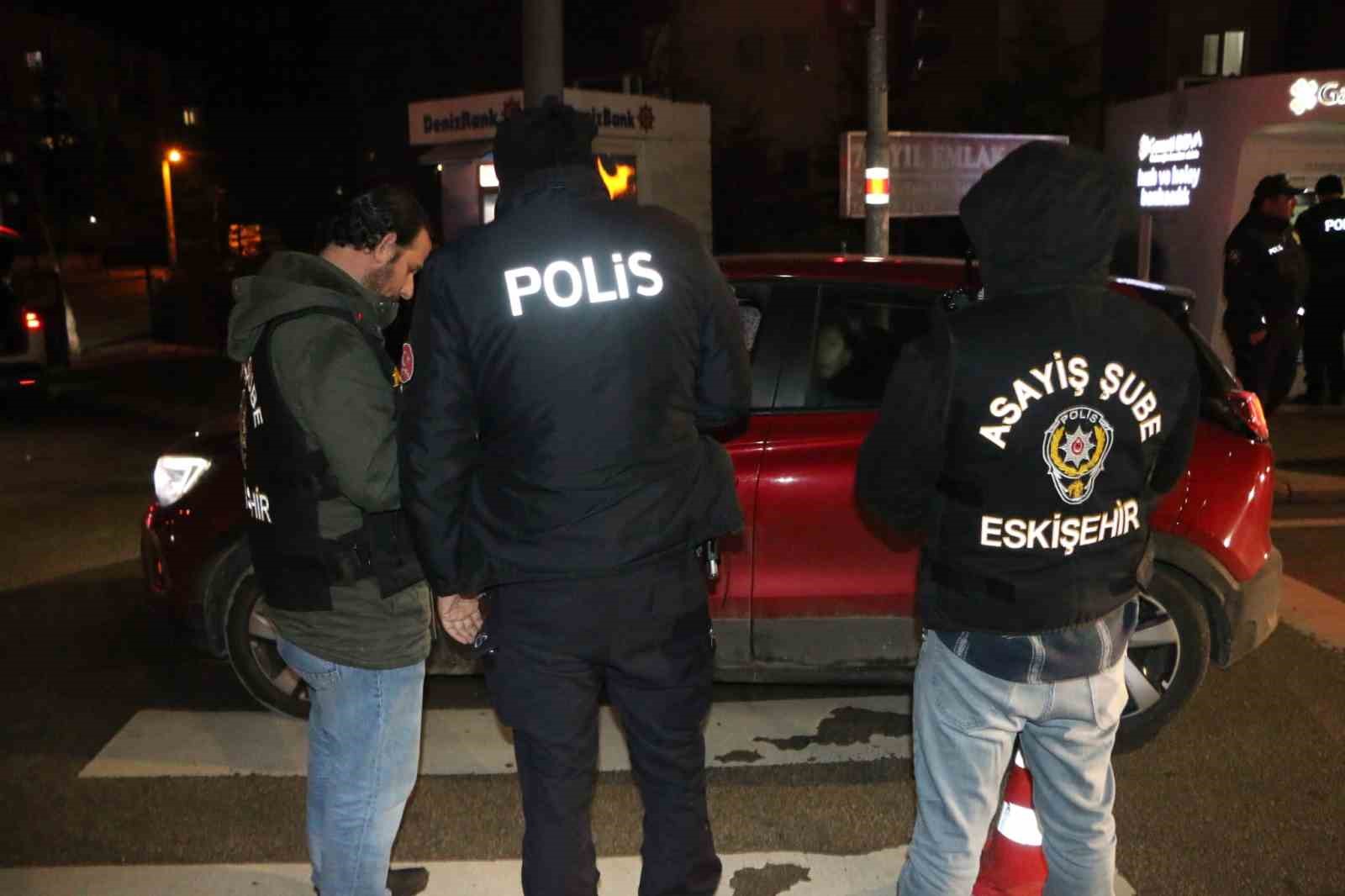 sultanderede-asayis-ve-trafik-denetimi-yapildi