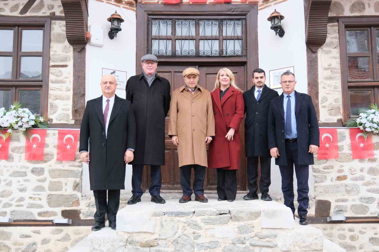 zaimaga-konaginda-yillar-sonra-bir-ilk-yasandi