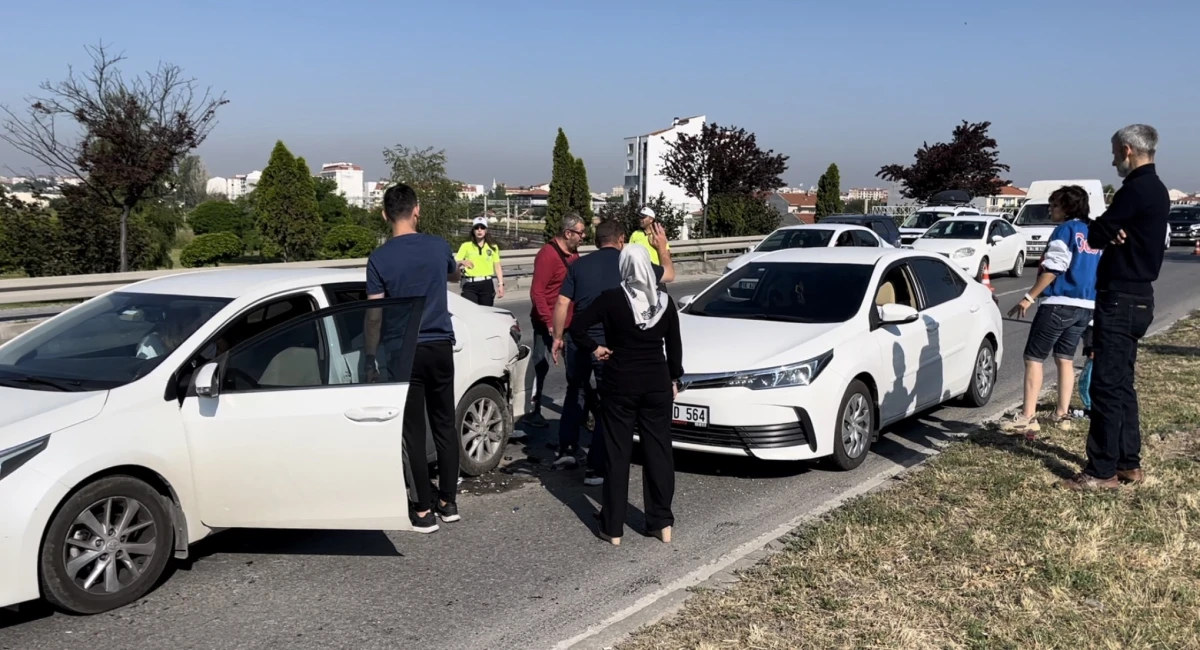 Eskişehir’de 9 aracın karıştığı kazada: 5 yaralı 