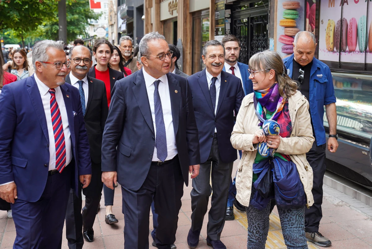 BAŞKAN ATAÇ VE TEZCAN'DAN ESNAF ZİYARETİ 