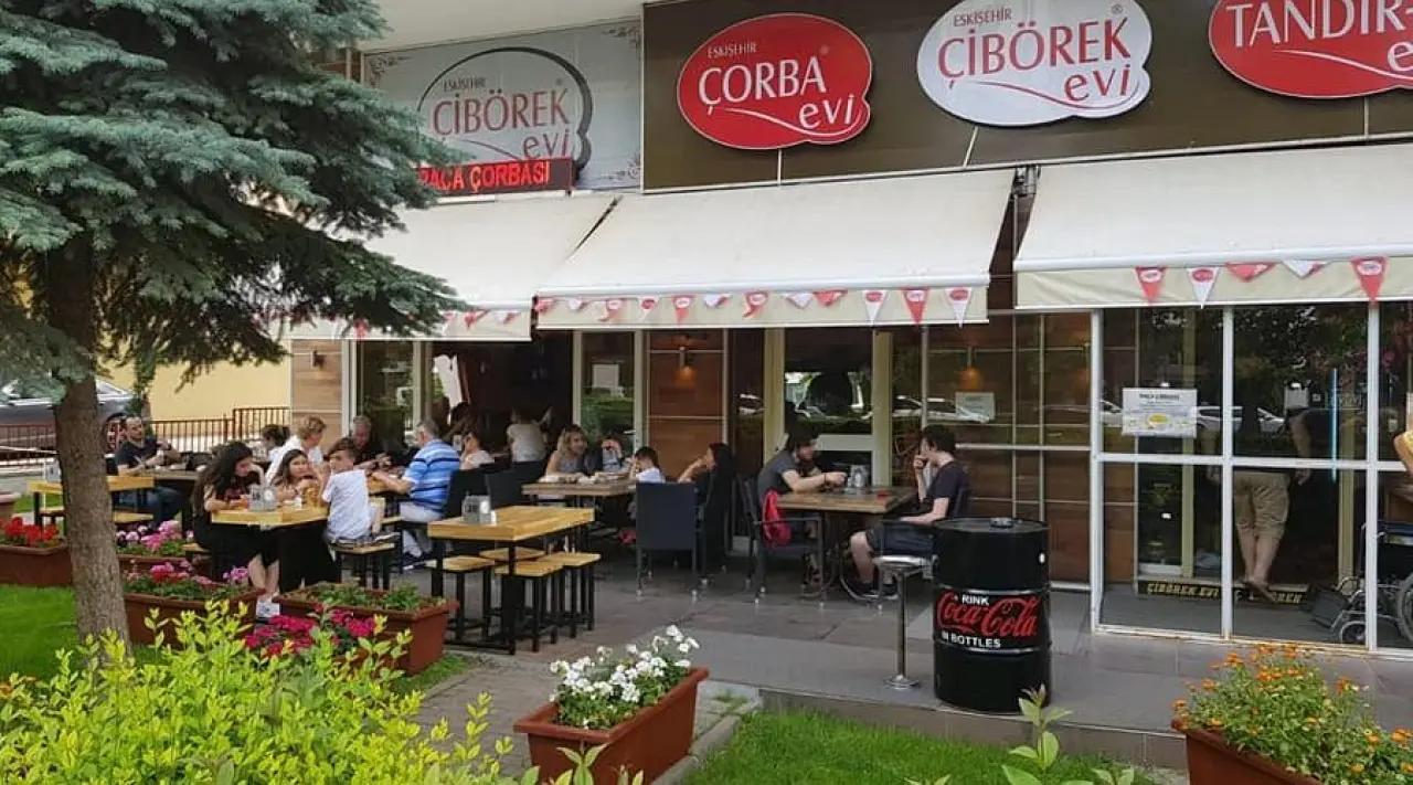 Eskişehir Çiğbörek Evi - Restoran Yorumları, Fotoğraflar ve Telefon Numarası