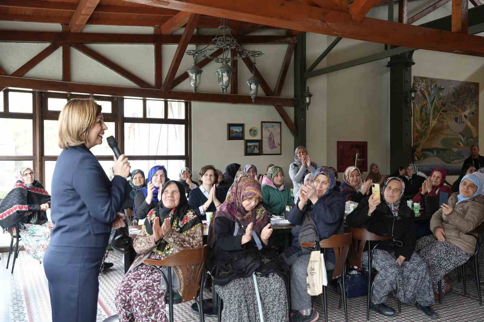 baskan-unluce-mihalgazili-kadinlarla-bulustu