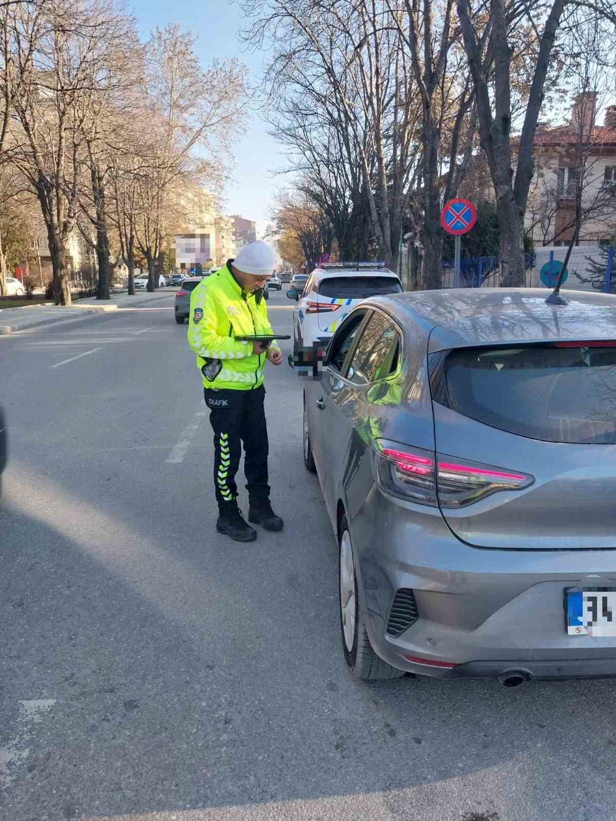 polis-ekipleri-trafik-denetimi-gerceklestirdi