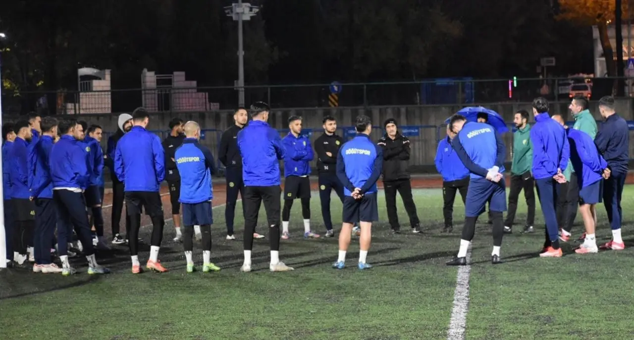 sogutspor-zorlu-macin-hazirliklarini-devam-ediyor