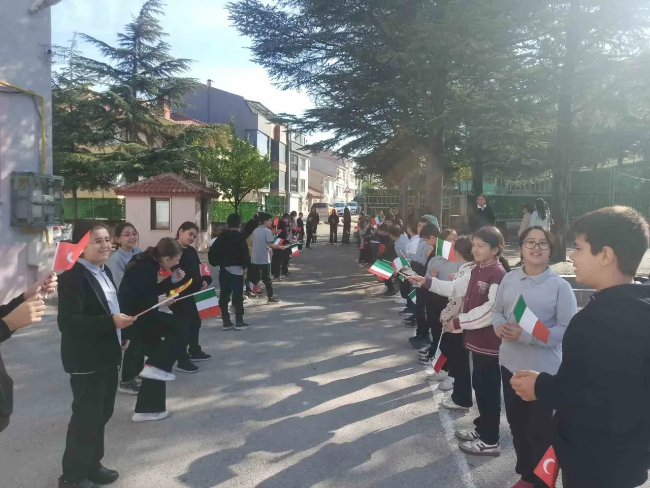 erasmus-ortaklarini-boyle-karsiladilar